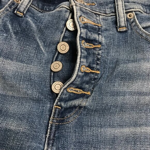 LUCKY BRAND WOMENS BUTTON FLY ANKLE CUT OFF JEANS SIZE 10 - Picture 3 of 8